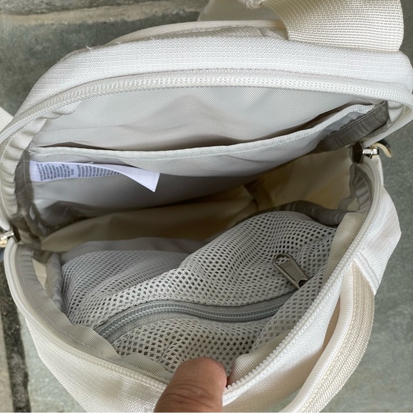 The North Face Borealis Sling - Picture 13 of 17